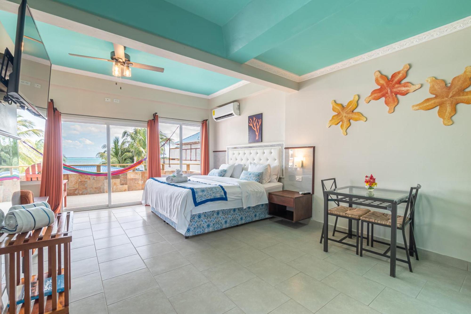 Island Magic Beach Resort Caye Caulker Buitenkant foto